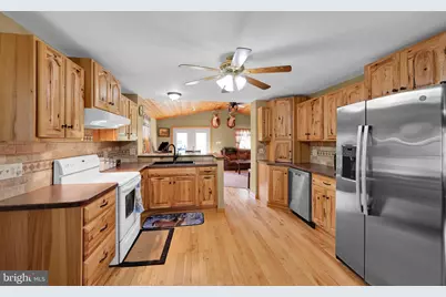 3216 Sweet Arrow Lake Road, Pine Grove, PA 17963 - Photo 18