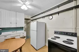 510 W Centre St, Mahanoy City, PA 17948 - Photo 14