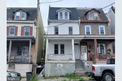 1637 W Norwegian Street, Pottsville, PA 17901 - Photo 1