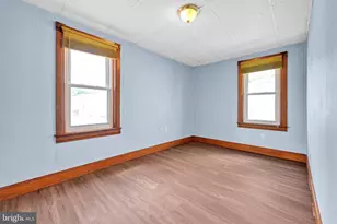 308 N 3rd St, Minersville, PA 17954 - Photo 18
