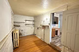 531 Peacock St, Pottsville, PA 17901 - Photo 16