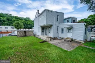 118 W Railroad St, Pottsville, PA 17901 - Photo 8