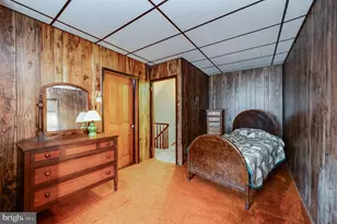 118 W Railroad St, Pottsville, PA 17901 - Photo 32
