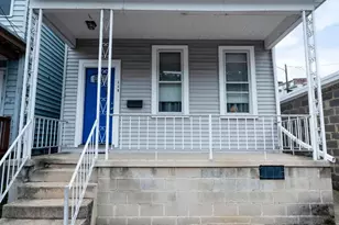 118 W Railroad St, Pottsville, PA 17901 - Photo 2