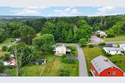 862 Barnesville Drive, Barnesville, PA 18214 - Photo 2