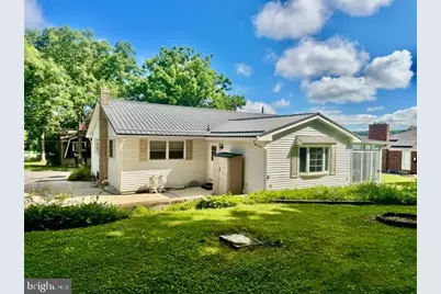 530 W Nicholas Street, Frackville, PA 17931 - Photo 10