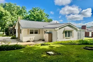530 W Nicholas St, Frackville, PA 17931 - Photo 10