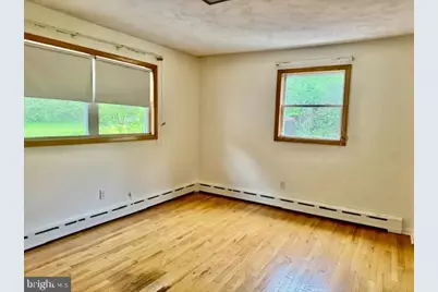 530 W Nicholas Street, Frackville, PA 17931 - Photo 38