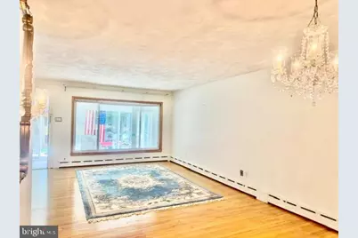 530 W Nicholas Street, Frackville, PA 17931 - Photo 16