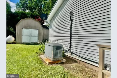 530 W Nicholas Street, Frackville, PA 17931 - Photo 4