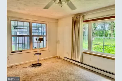 530 W Nicholas Street, Frackville, PA 17931 - Photo 22