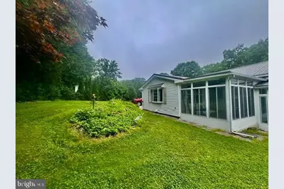 530 W Nicholas Street, Frackville, PA 17931 - Photo 14