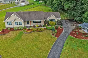 54 Tori Ln, Pine Grove, PA 17963 - Photo 4