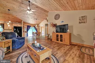 2237 Tonto Dr, Auburn, PA 17922 - Photo 12