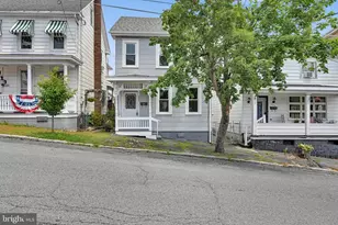 235 N Lehigh St, Tamaqua, PA 18252 - Photo 2