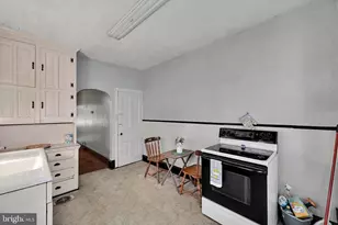 1746 W Norwegian St, Pottsville, PA 17901 - Photo 12