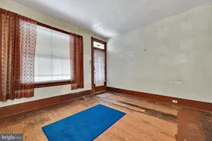 1746 W Norwegian St, Pottsville, PA 17901 - Photo 6