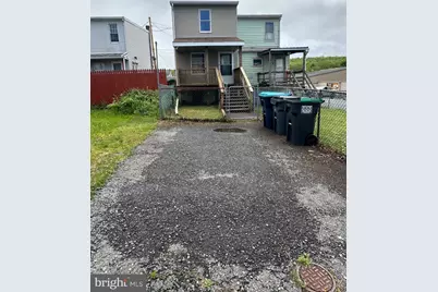 531 W Howard Street, Frackville, PA 17931 - Photo 16