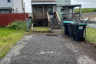 531 W Howard St, Frackville, PA 17931 - Photo 16