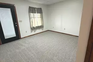 531 W Howard St, Frackville, PA 17931 - Photo 8