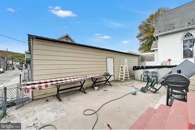 219 Pike Street, Port Carbon, PA 17965 - Photo 32