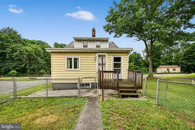 810 E Norwegian Street, Pottsville, PA 17901 - Photo 2