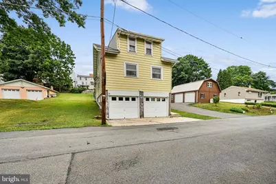 810 E Norwegian Street, Pottsville, PA 17901 - Photo 4