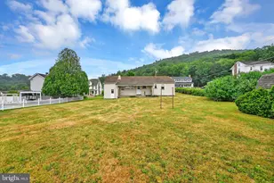 206 Tyson St, New Ringgold, PA 17960 - Photo 28