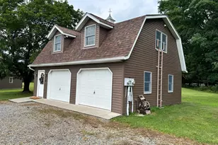 121 Berry Rd, Andreas, PA 18211 - Photo 2