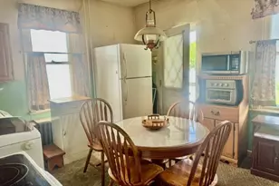315 S Broad Mountain Ave, Frackville, PA 17931 - Photo 6