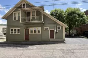 8 N 4th St, Ashland, PA 17921 - Photo 4