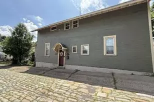 8 N 4th St, Ashland, PA 17921 - Photo 2