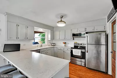 228 E Tammany Street, Orwigsburg, PA 17961 - Photo 6