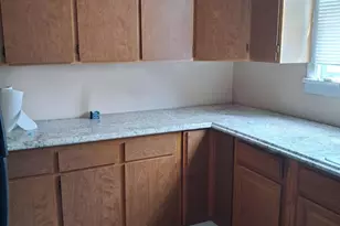 210 S 9th St, Pottsville, PA 17901 - Photo 12