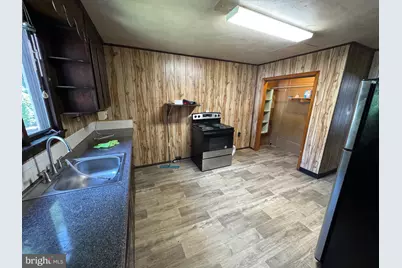 516 E Norwegian Street, Pottsville, PA 17901 - Photo 6