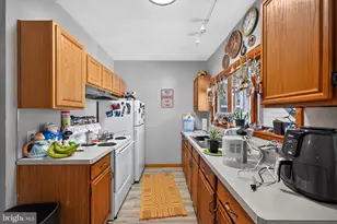 326 W Broad St, Tamaqua, PA 18252 - Photo 6