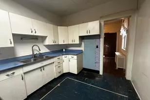 729 W Norwegian St, Pottsville, PA 17901 - Photo 12