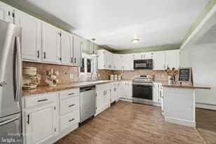 728 W John St, Frackville, PA 17931 - Photo 24
