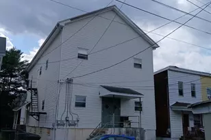 14 S Second St, Middleport, PA 17953 - Photo 2