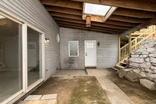 142 W Bacon, Pottsville, PA 17901 - Photo 42