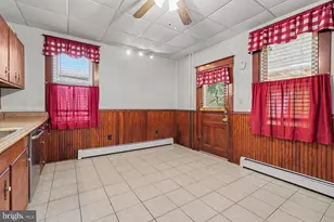 835 Water St, Pottsville, PA 17901 - Photo 16