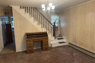 457 Carbon St, Minersville, PA 17954 - Photo 2