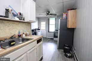 32 S Catherine St, Shenandoah, PA 17976 - Photo 8