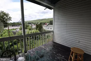 32 S Catherine St, Shenandoah, PA 17976 - Photo 10