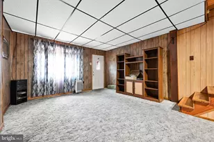 240 N 12th St, Pottsville, PA 17901 - Photo 8