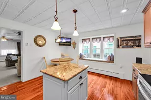 208 S Balliet St, Frackville, PA 17931 - Photo 12