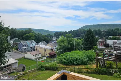 209 Gay Street, Tamaqua, PA 18252 - Photo 12