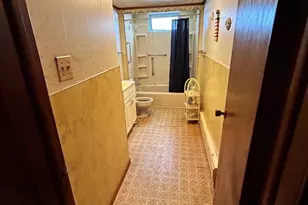 117 Hunter St, Tamaqua, PA 18252 - Photo 16