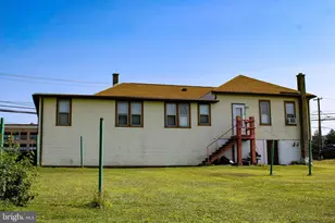 154 E Main, Hegins, PA 17938 - Photo 16