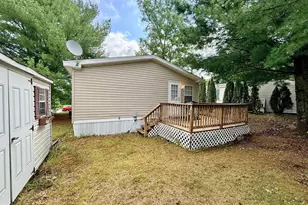 212 Hope Dr, New Ringgold, PA 17960 - Photo 8